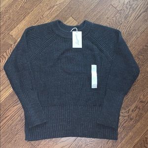 Universal Threads Sweater